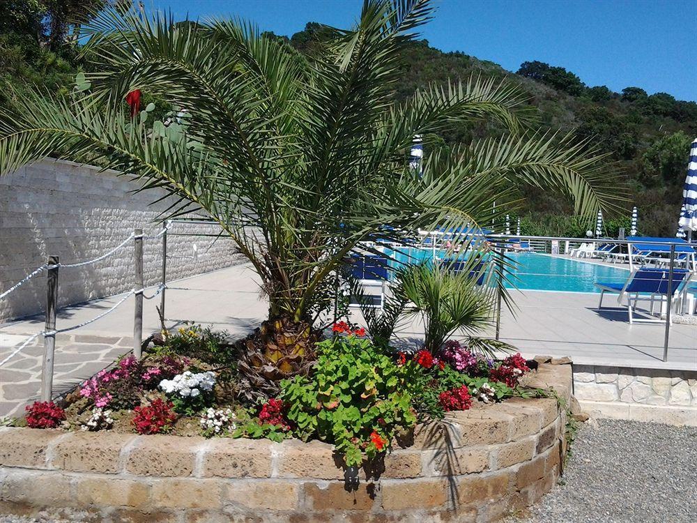 Hotel Villa Giulia Porto Azzurro Dış mekan fotoğraf